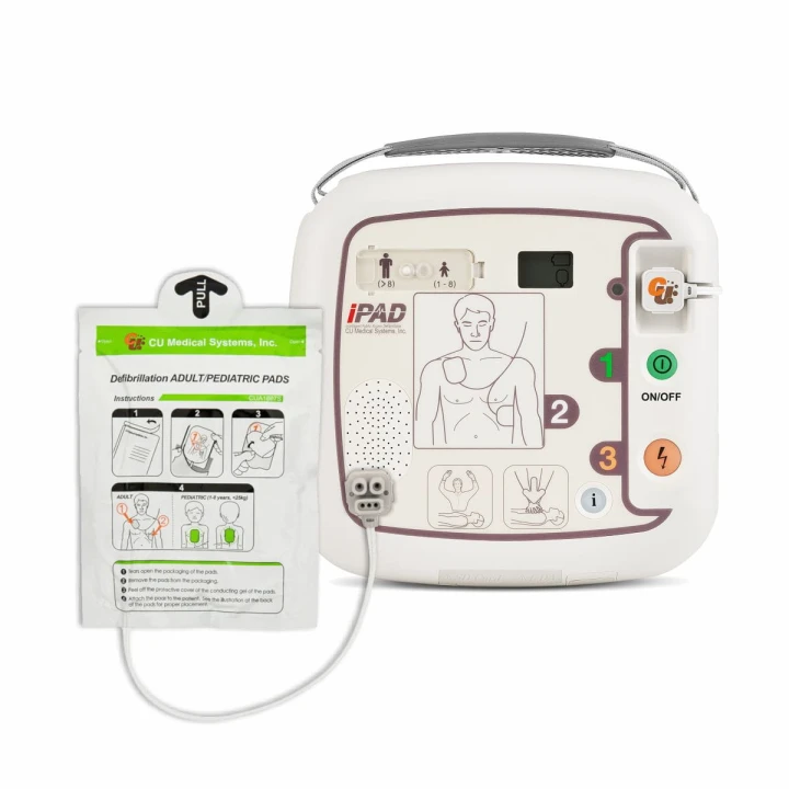CU_Medical_defibrylator_ADE_iPAD_SP1+elektordy.jpg