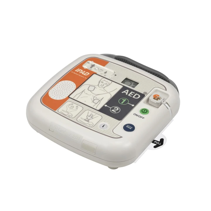 CU_Medical_defibrylator_ADE_iPAD_SP1_auto_04.jpg