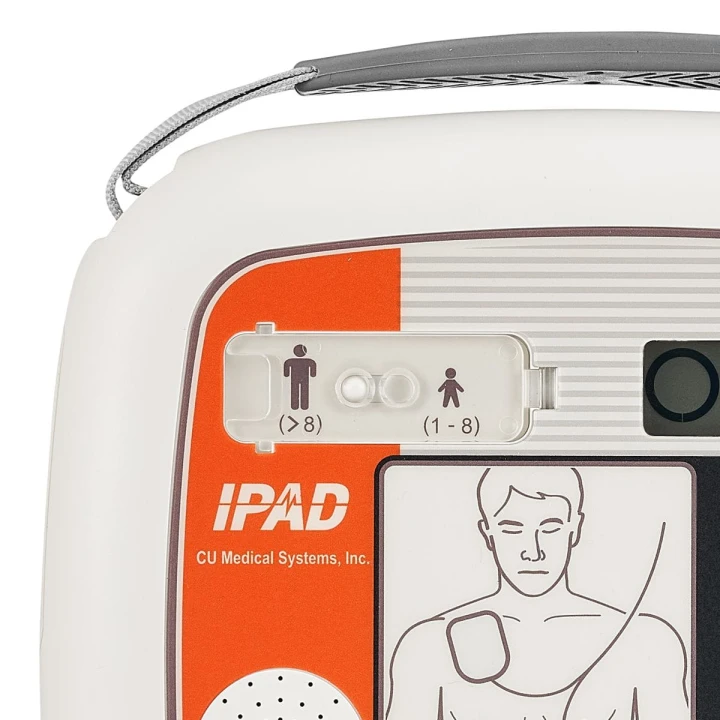 CU_Medical_defibrylator_ADE_iPAD_SP1_auto_tryb_pediatryczny.jpg