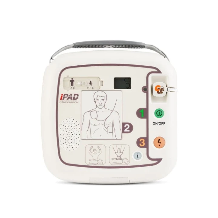 CU_Medical_defibrylator_ADE_iPAD_SP1_01.webp